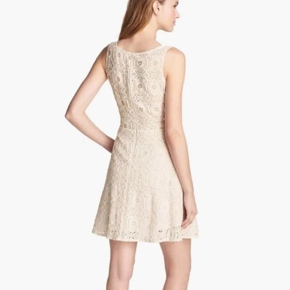 BB DAKOTA Renley Lace Fit & Flare Minidress - Picture 3 of 3